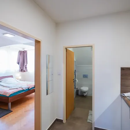 Kuenszler Apartmanhaz Zamárdi Exterior photo