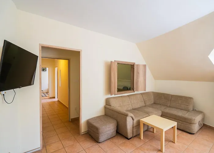Kuenszler Apartmanhaz