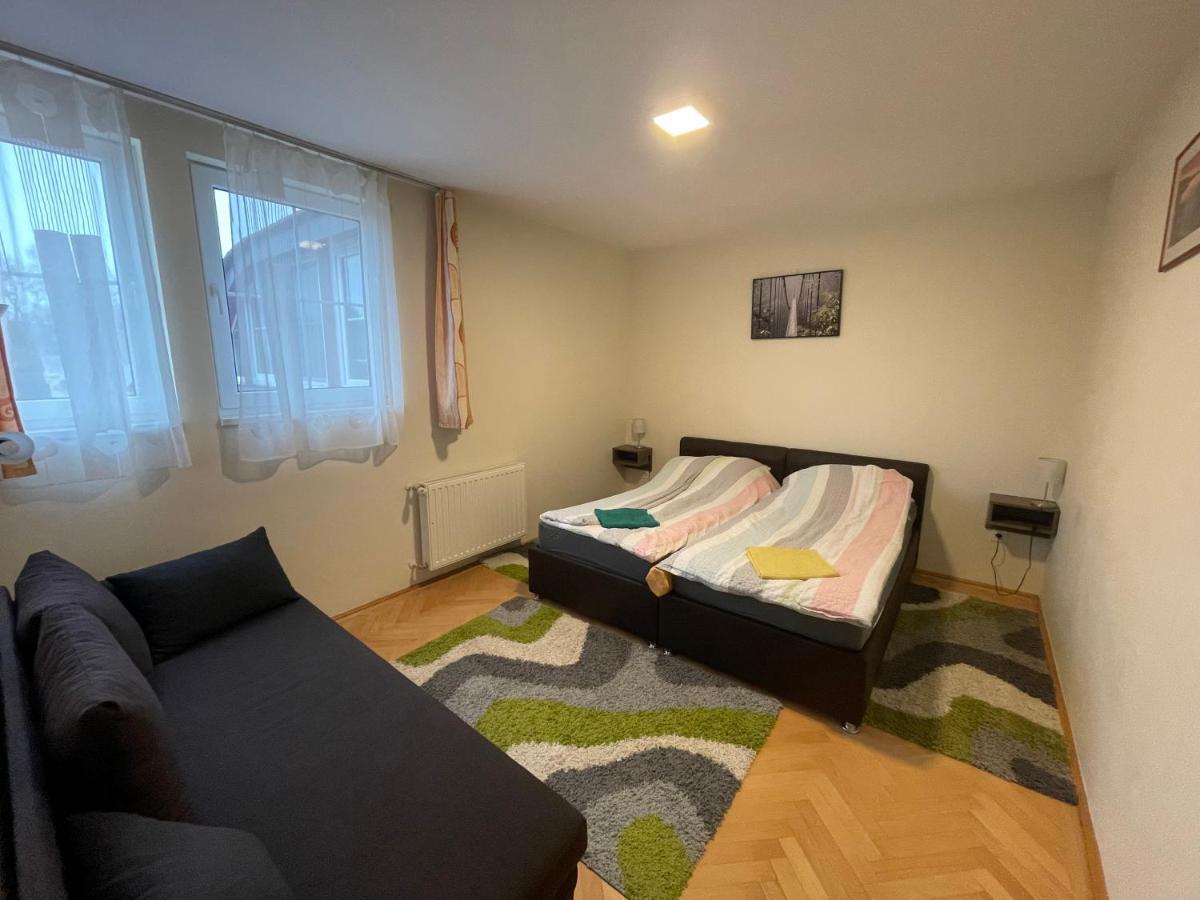 Apartment Kuenszler Apartmanhaz Zamardi