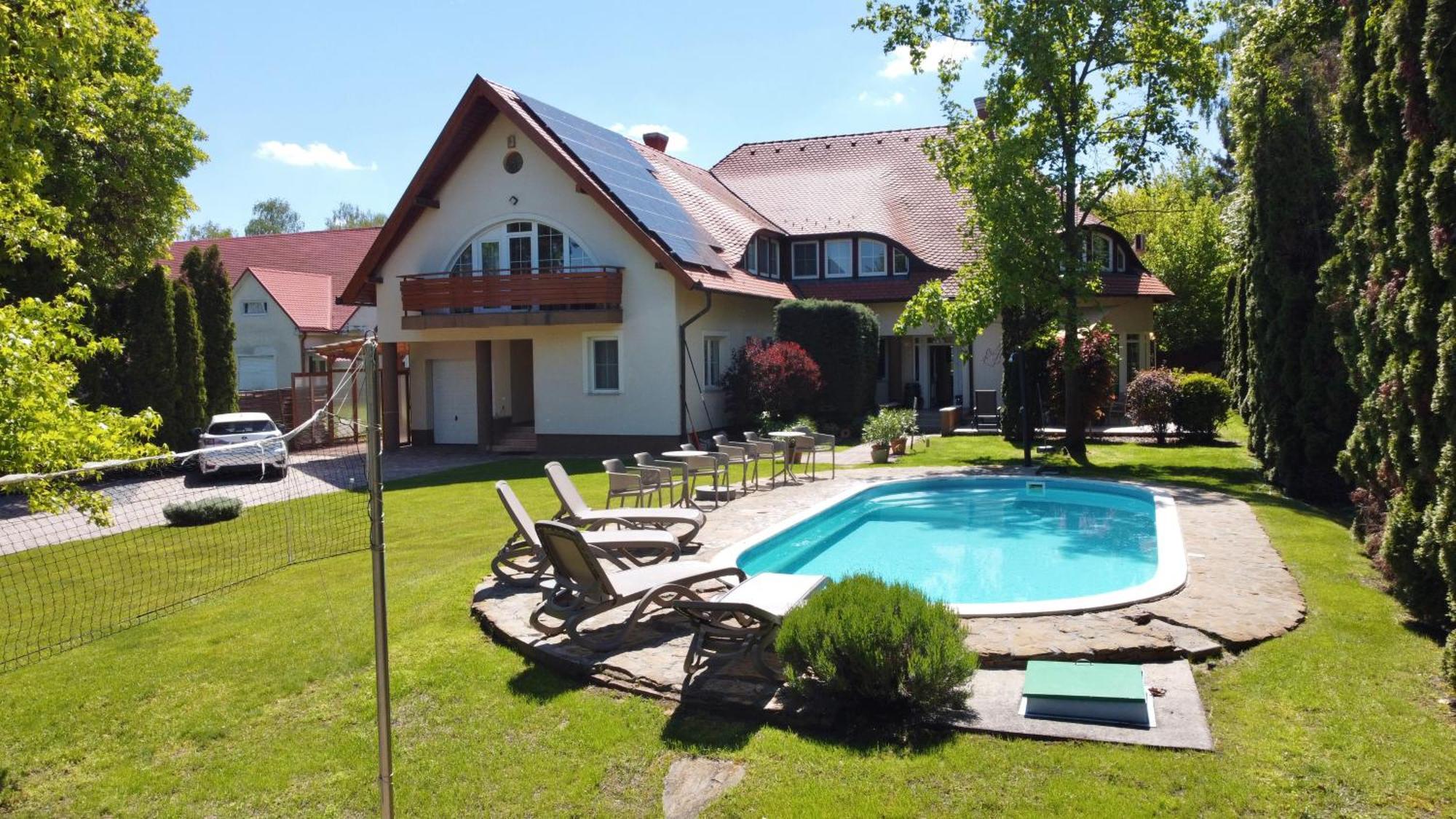 Apartment Kuenszler Apartmanhaz *