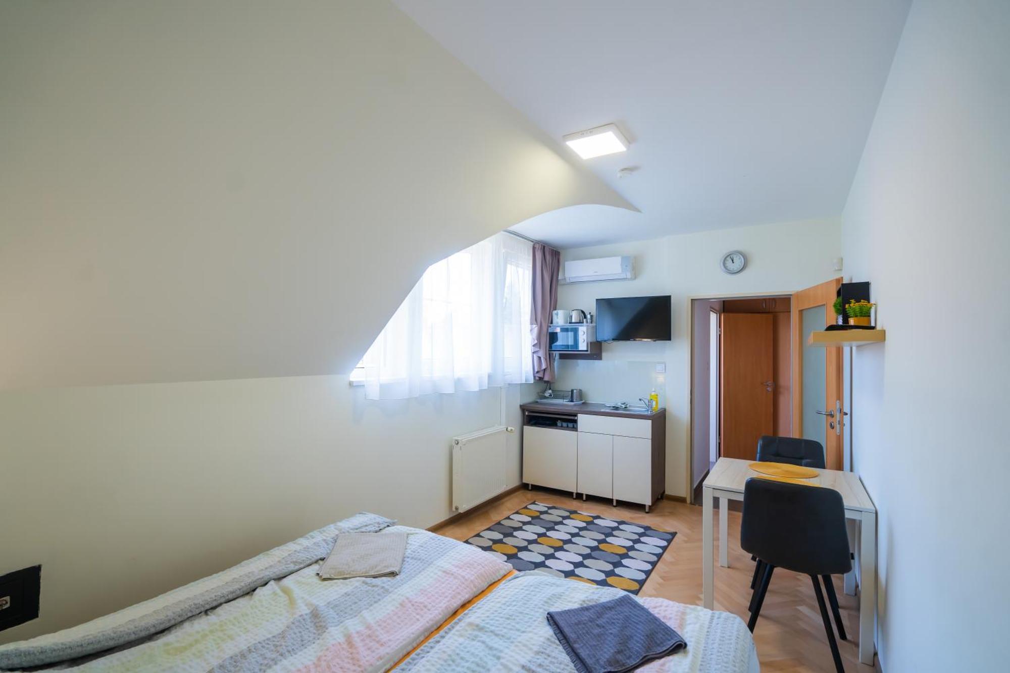 Kuenszler Apartmanhaz Apartment